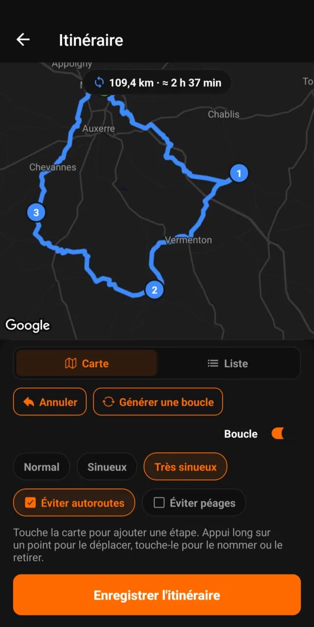 Éditeur d'itinéraire de l'app Bécane : boucle de 109,4 km avec trois étapes numérotées sur la carte, options Normal, Sinueux, Très sinueux, Éviter autoroutes et Éviter péages